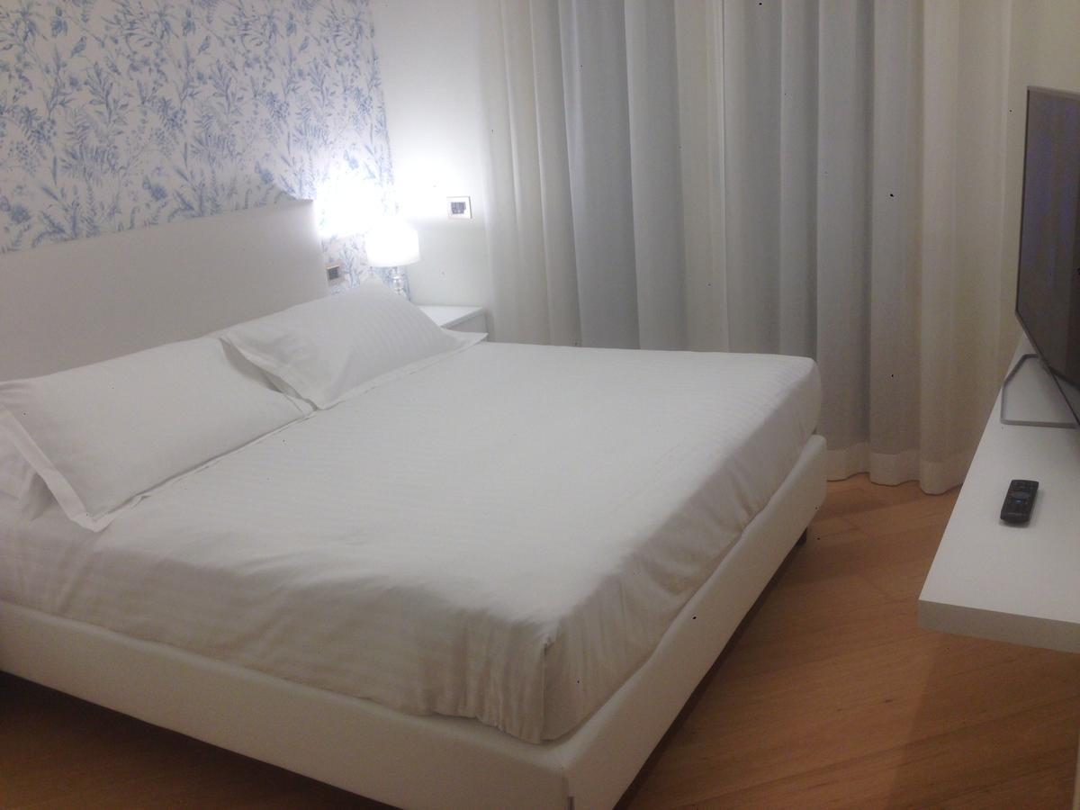 Embassy Aparthotel Ρίμινι Εξωτερικό φωτογραφία