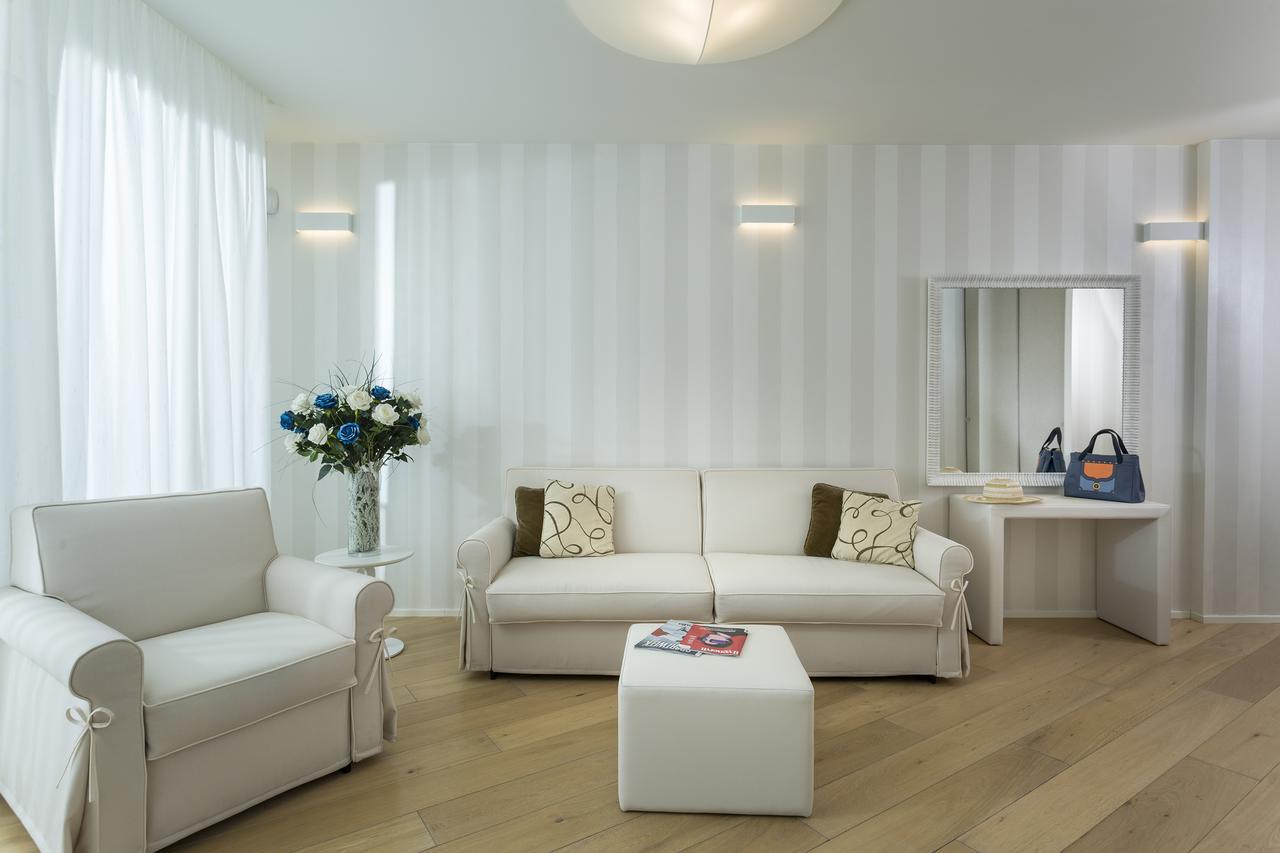 Embassy Aparthotel Ρίμινι Εξωτερικό φωτογραφία